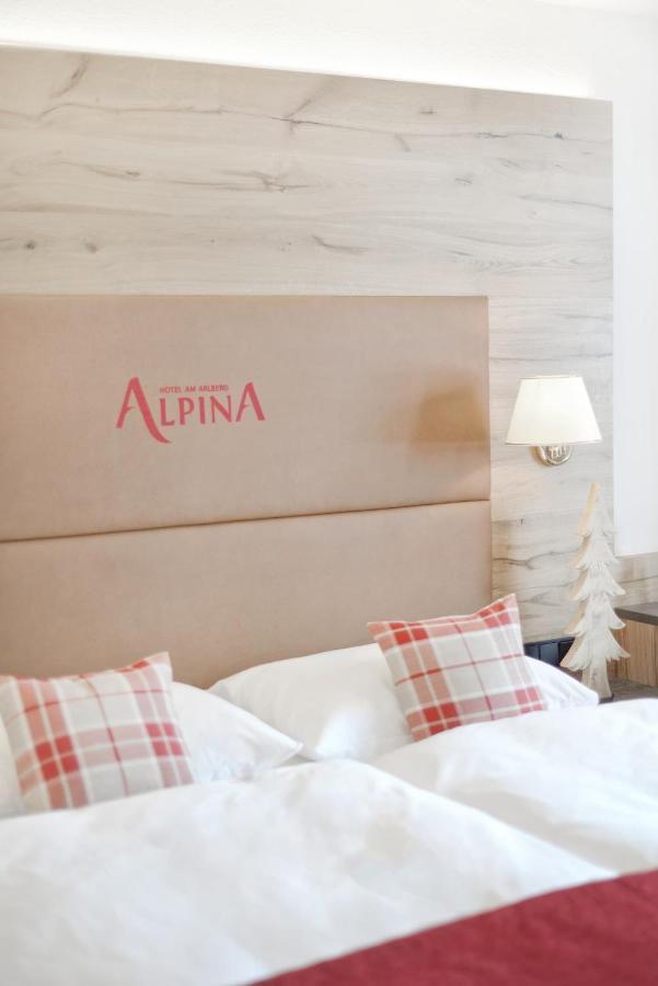 Hotel Alpina Superior 페트노이 암 아를베르크 외부 사진