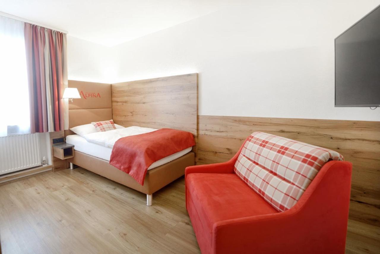 Hotel Alpina Superior 페트노이 암 아를베르크 외부 사진
